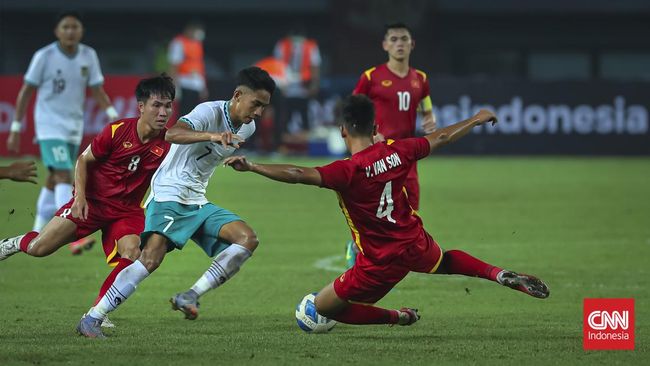Pelatih Vietnam U-20 Dinh The Nam sesumbar usai mereka dipastikan masuk grup neraka Piala Asia U-20 2023.