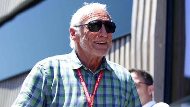 Pemilik tim F1 Red Bull Racing sekaligus pendiri perusahaan minuman energi asal Austria, Dietrich Mateschitz, meninggal dunia di usia 78 pada Sabtu (22/10).