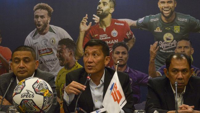 Direktur Utama PT Liga Indonesia Baru (LIB) Ferry Paulus menyatakan Liga 1 2022/2023 bisa melanjutkan sistem home-away jika kick-off awal Desember 2022.
