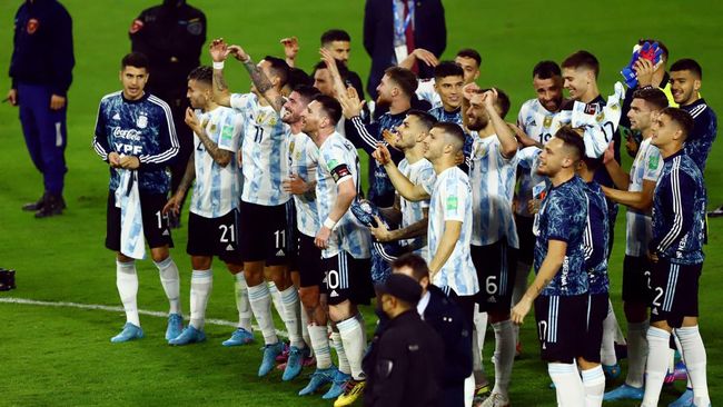 Argentina yang dipimpin Lionel Messi menjadi salah satu tim favorit di Piala Dunia 2022 di Qatar. Berikut profil timnas Argentina di Piala Dunia 2022.