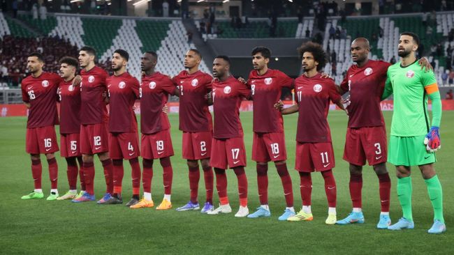 Qatar akan memaksimalkan kesempatan sebagai tuan rumah Piala Dunia 2022 untuk meraih prestasi yang terbaik. Berikut profil timnas Qatar di Piala Dunia 2022.