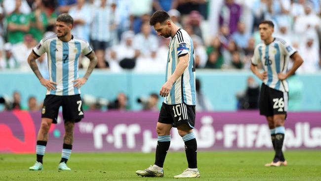Sebuah meme Cristiano Ronaldo viral saat Argentina menelan kekalahan mengejutkan dari Arab Saudi 1-2 pada pertandingan Grup C Piala Dunia 2022.