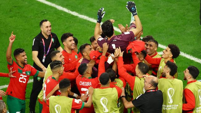Maroko melaju ke babak delapan besar Piala Dunia 2022 usai kalahkan Spanyol lewat adu penalti, Selasa (6/12).