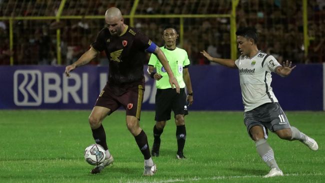 Pelatih PSM Makassar Bernardo Tavares memprediksi laga melawan Bhayangkara FC akan berjalan keras dalam laga lanjutan Liga 1 2022/2023