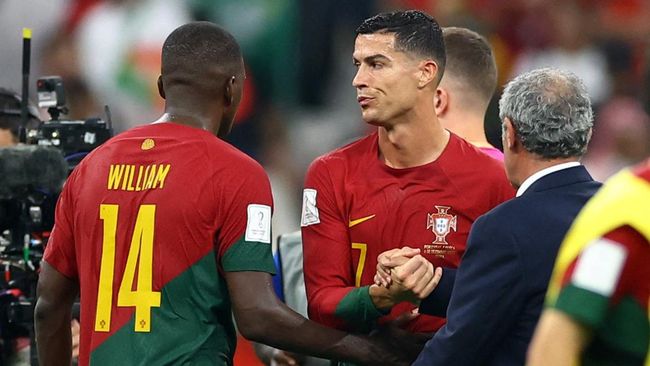 Cristiano Ronaldo menyampaikan pesan usai ditempatkan sebagai pemain cadangan saat Portugal mengalahkan Swiss pada babak 16 besar Piala Dunia 2022.