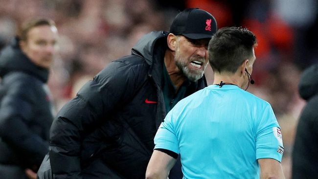 Pelatih Liverpool Jurgen Klopp mengaku sangat frustrasi setelah anak asuhnya dipermalukan Brighton & Hove Albion di Liga Inggris.