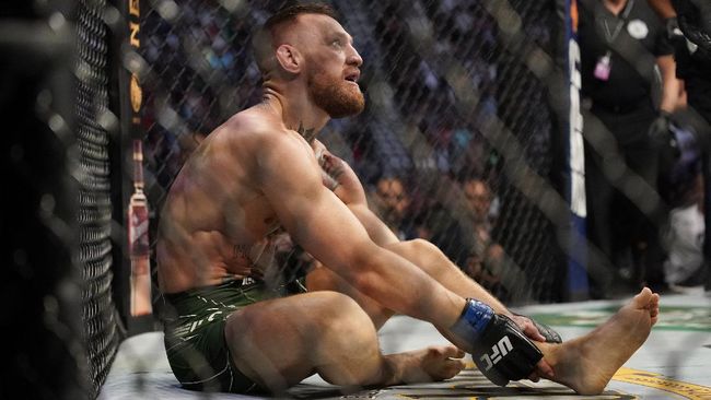 John Kavanagh menyebut Conor McGregor siap kembali ke UFC pada tahun ini. Sang pelatih optimistis McGregor siap kembali bertarung dalam waktu dekat.