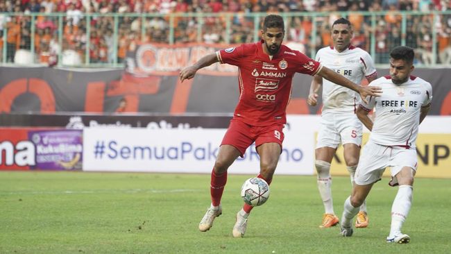 Laga Persis Solo vs Persija Jakarta yang akan berlangsung si Stadion Maguwoharjo, Sleman, DI Yogyakarta, Kamis (19/1) dipastikan tanpa penonton.