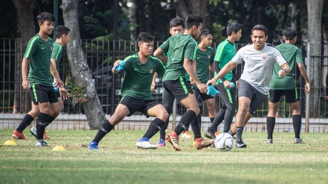 Ketua Umum PSSI Erick Thohir menyebut soal target yang dibebankan ke Timnas Indonesia U-17 saat tampil di Piala Dunia U-17 2023.