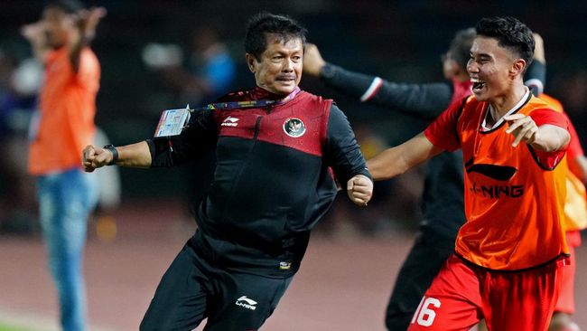 Indra Sjafri resmi dikontrak PSSI sebagai pelatih Timnas Indonesia U-20 dan ditarget lolos ke putaran final Piala Dunia U-20 2025.