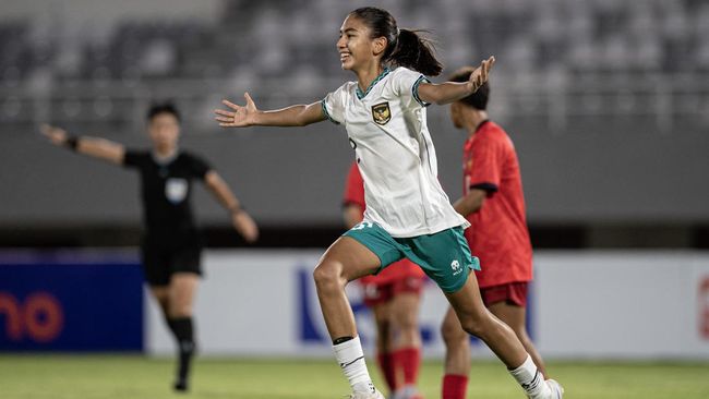Netizen riuh usai penyerang Timnas Putri Indonesia U-19 Claudia Scheunemann berhasil jadi Topskor dan Pemain Terbaik Piala AFF Wanita U-19 2023.