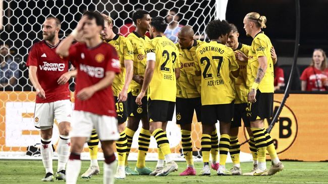 Pelatih Manchester United Erik ten Hag menilai timnya main buruk khususnya pada 30 menit terakhir saat lawan Dortmund pada pertandingan uji coba, Senin (31/7).
