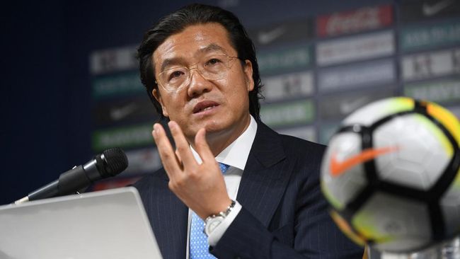 Fokus pelatih Malaysia, Kim Pan Gon menatap Kualifikasi Piala Dunia 2026 direcoki oleh Presiden Federasi Sepak Bola Malaysia (FAM), Datuk Hamidin Mohd Amin.