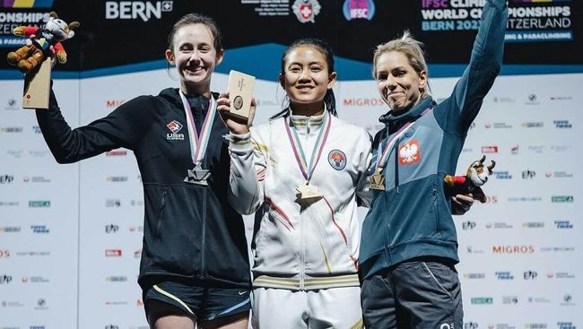 Desak Made Rita Kusuma Dewi mempersembahkan medali emas Kejuaraan Dunia Panjat Tebing IFSC dan tiket ke Olimpiade 2024 Paris sebagai kado HUT ke-78 RI.