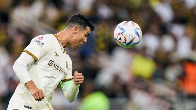 Cristiano Ronaldo mencetak satu gol di semifinal Liga Champions Arab. Kini ia berdiri sendirian memimpin daftar pencetak gol terbanyak di kompetisi tersebut.