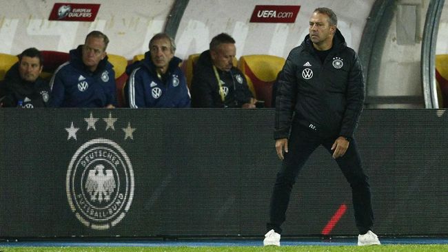 Federasi Sepak Bola Jerman (DFB) memecat pelatih Hansi Flick beserta dua asistennya Marcus Sorg dan Danny Rohl, Minggu (10/9).