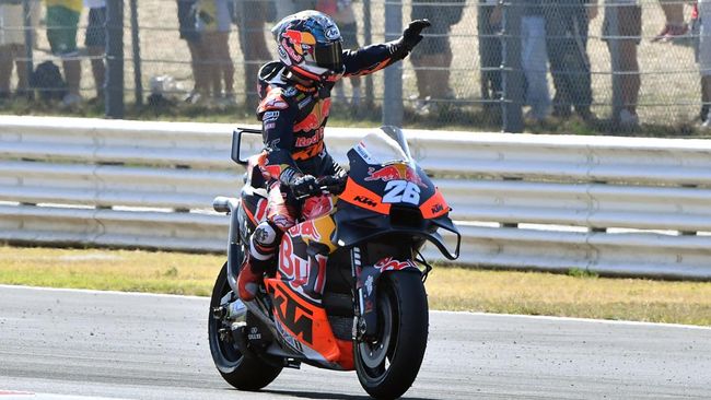 MotoGP San Marino 2023 menjadi panggung Dani Pedrosa unjuk kemampuan di atas motor KTM dan membuktikan bisa meraih poin lebih banyak dibanding Marc Marquez.