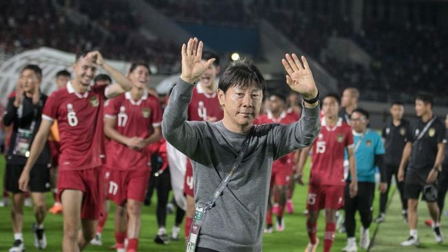 Shin Tae Yong membawa tiga level Timnas Indonesia: senior, U-23, dan U-20 ke putaran final Piala Asia.
