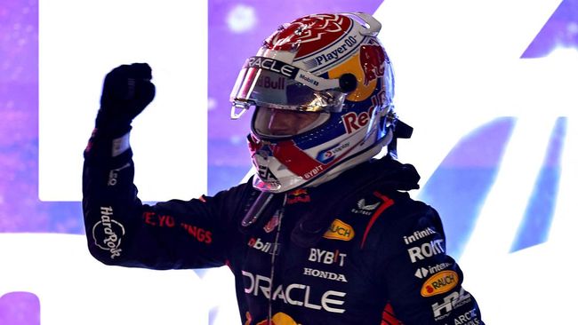 Max Verstappen mengunci gelar juara dunia F1 2023 setelah menjadi pemenang pada sesi sprint race F1 GP Qatar, Minggu (8/10) dini hari.
