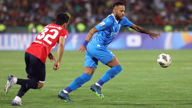 Neymar sukses mencetak gol debut bersama Al Hilal saat mengalahkan Nassaji Mazandaran 3-0 di Liga Champions Asia, Rabu (4/10) dini hari WIB.