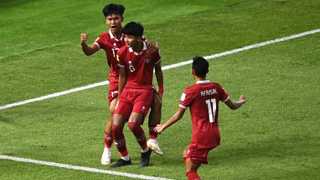 Timnas Indonesia U-17 mengimbangi Panama 1-1 dalam pertandingan Grup A Piala Dunia U-17 2023 di Stadion Gelora Bung Tomo (GBT), Surabaya, Senin (13/11).