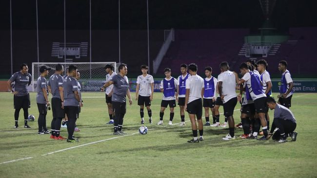 Pelatih Timnas Indonesia U-17 Bima Sakti mengatakan skuad Garuda semakin kompak dan menikmati kebersamaan sebagai tim jelang tampil di Piala Dunia U-17 2023.