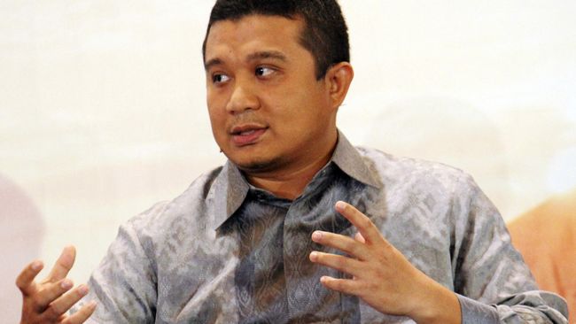 Mantan manajer sekaligus komisaris Bosowa Grup, Erwin Aksa berencana akan merombak struktur kepengurusan PSM Makassar yang dianggap tidak sesuai harapan.
