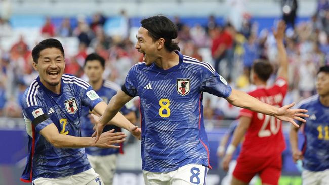 Sebanyak tiga pertandingan Piala Asia 2023 akan digelar Jumat (19/1), termasuk duel Vietnam vs Indonesia dan Irak vs Jepang.