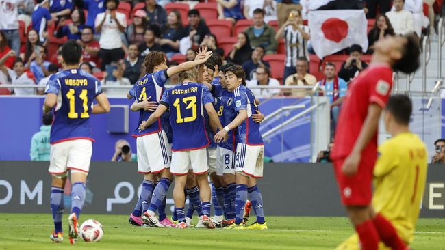 Jepang berhasil menggebuk Vietnam di Piala Asia 2023 hingga Lisa Rumbewas meninggal dunia mewarnai Top 3 Sports edisi kali ini.
