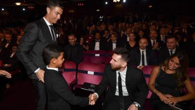 Rivalitas Lionel Messi dengan Cristiano Ronaldo kini mulai menurun ke generasi berikutnya seiring kemunculan Thiago Messi dan Cristiano Ronaldo Jr.