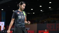 Tunggal putri Indonesia Ester Nurumi Tri Wardoyo lolos ke perempat final Spain Masters setelah menyingkirkan wakil Vietnam, Nguyen Thuy Linh, Kamis (28/3).